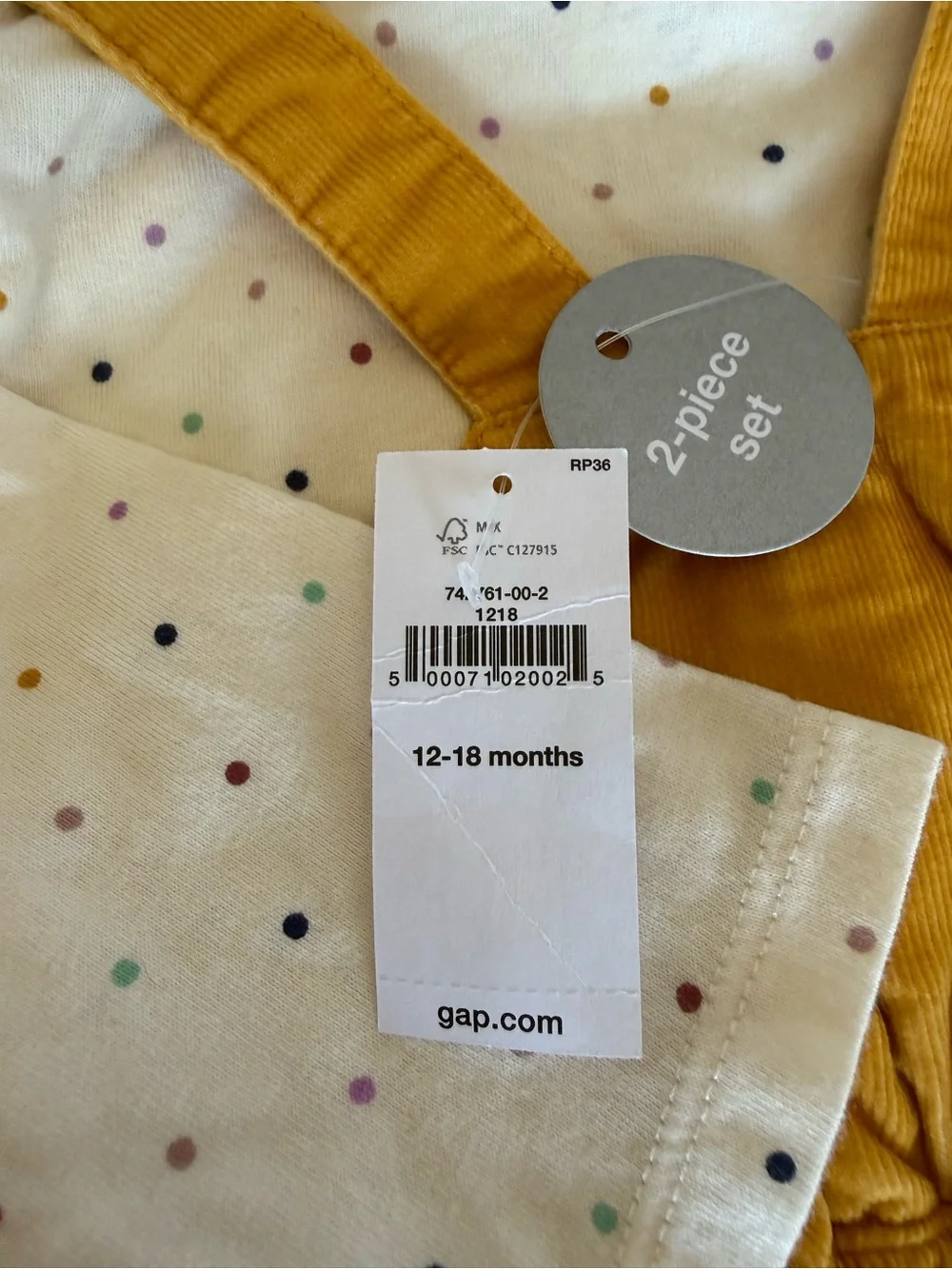 GAP two piece